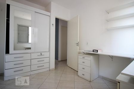 Quarto 2 de apartamento para alugar com 2 quartos, 50m² em Carandiru, São Paulo