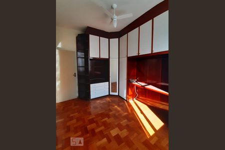 Quarto de apartamento para alugar com 2 quartos, 64m² em Grajaú, Rio de Janeiro