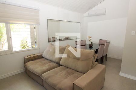 Sala de casa para alugar com 4 quartos, 382m² em Aberta dos Morros, Porto Alegre